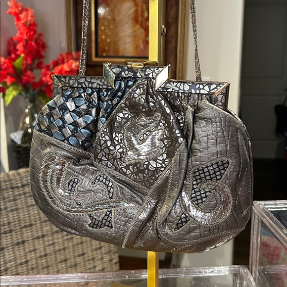 Sharif Gold/Blue/Silver Crossbody/Clutch Multi Textured 9”x 7” Clasp Lock EUC - Picture 3 of 8